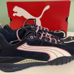 Women’s Pumas 