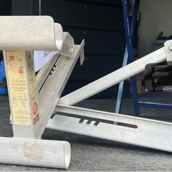 Ladder Jacks