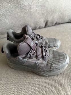 Black nike kids shoes