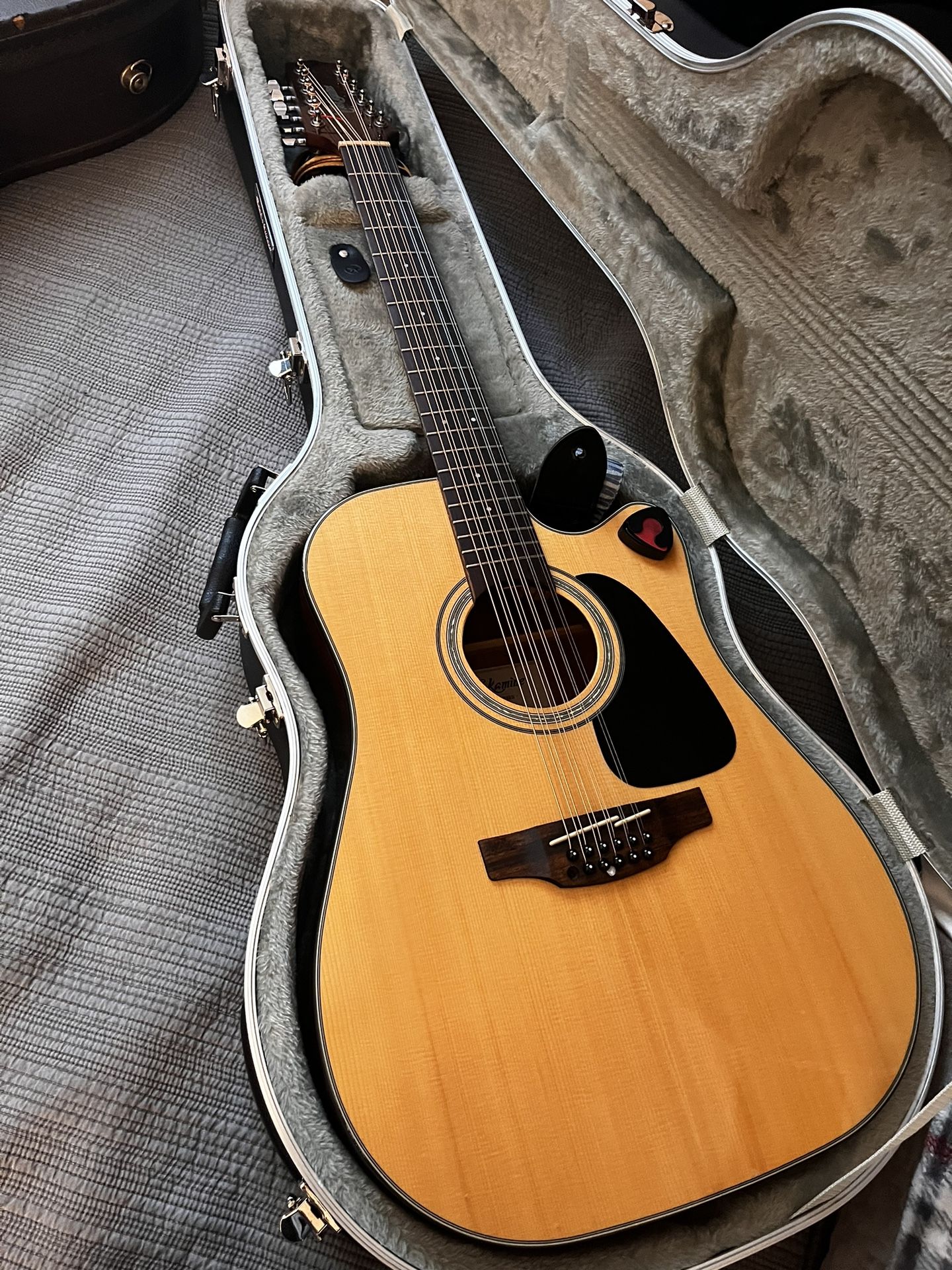 Takamine G Series GD30CE-12