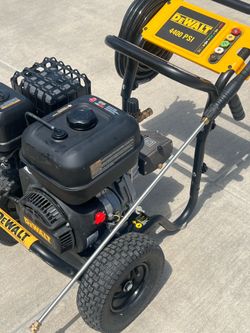 Brand new, never used DEWALT 4400 PSI Cold Water Gas Pressure Washer. Built for heavy-duty residential and commercial cleaning jobs.  Features:  • 440