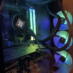 Custom gaming pc