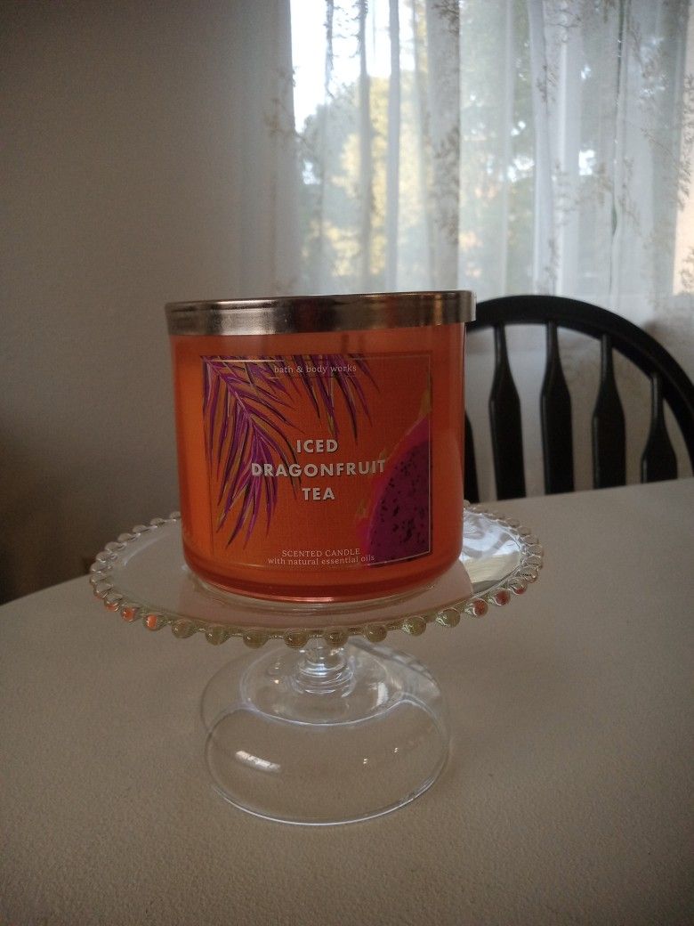 CANDLE STAND WITH NEW CANDLE