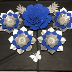 Flores Y Mariposas De Papel.