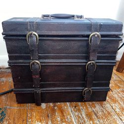 Vintage Leather Divided Case for Wine Tote