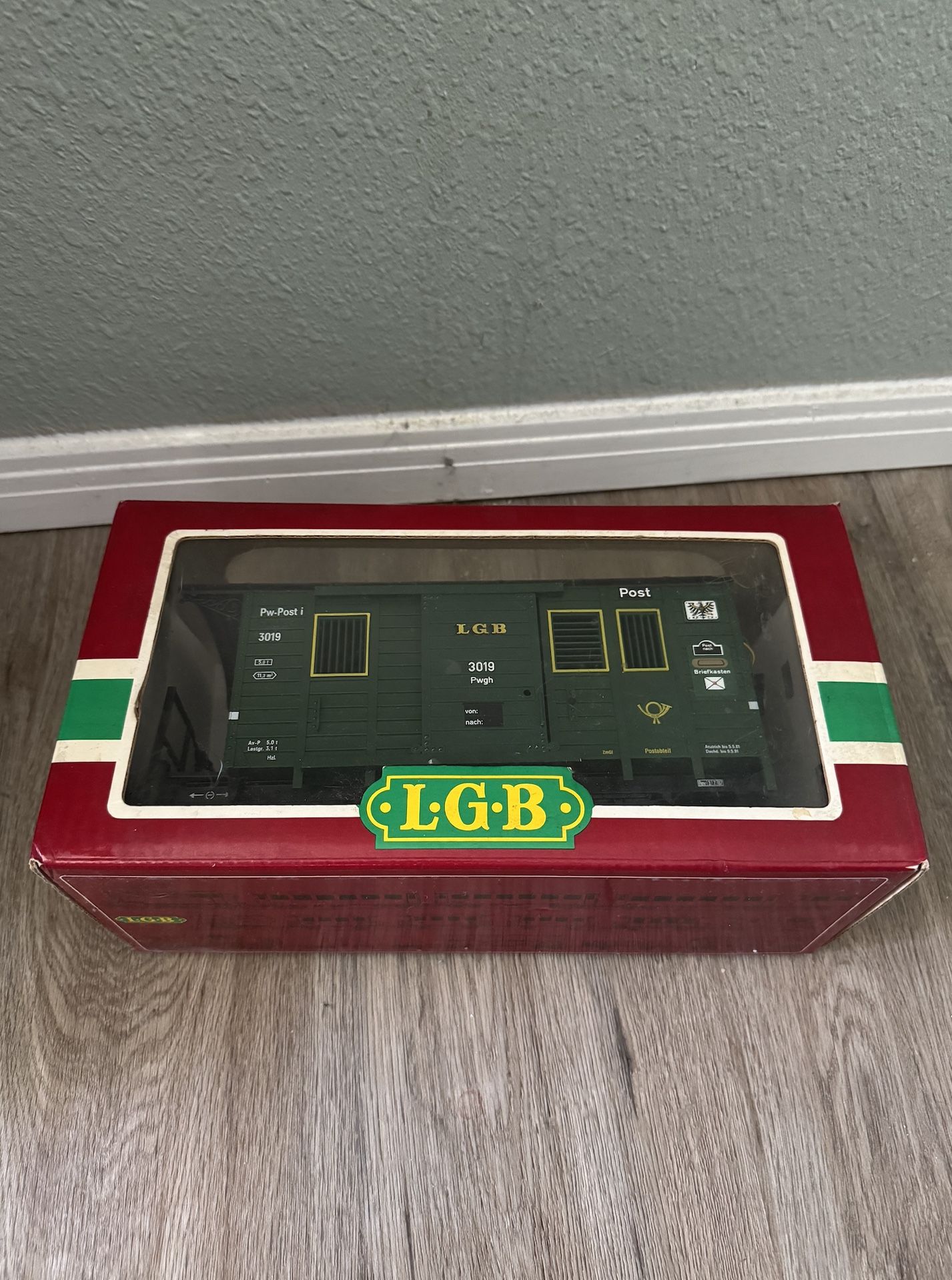 Collector Train Car LGB 3019 Postal/Baggage Car w/Metal Wheels & Lights G Scale EX/Box Vintage