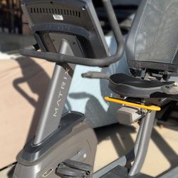 Matrix Exercise Bike R50 Like New … WiFi Bluetooth 