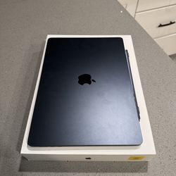 2024 MacBook Air 15”