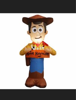 Woody Halloween inflatable