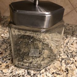 Glass cookie jar