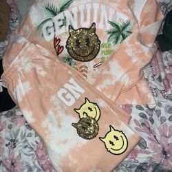 Brand New Genuine Womans Jogger Set 