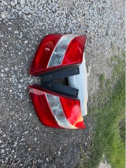 2015 Honda CrossTour tail lights