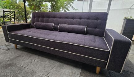 Beautiful sofa bed futon