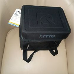 Brand New RTIC 28 Can Everyday Cooler