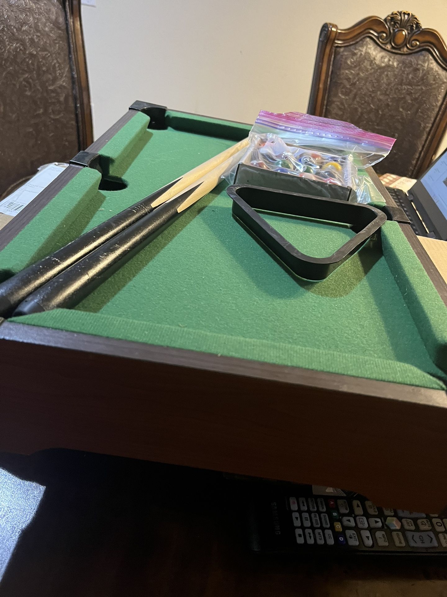 Mini Pool Table