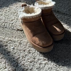 Ugg Platforms 