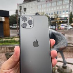 iPhone 11 Pro Max Unlocked With Warranty 