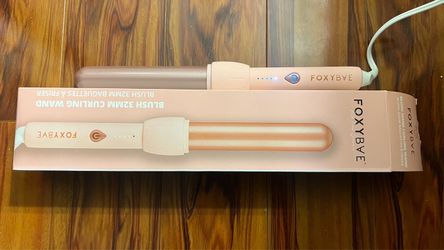 FoxyBae Blush 32mm Curling Wand