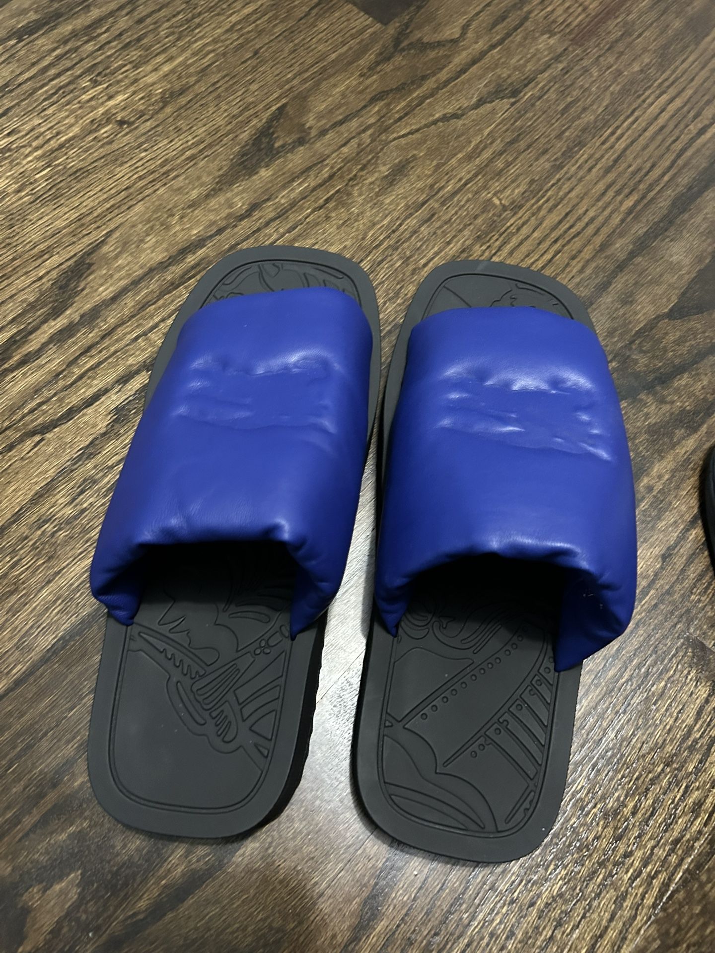 Burberry Slides
