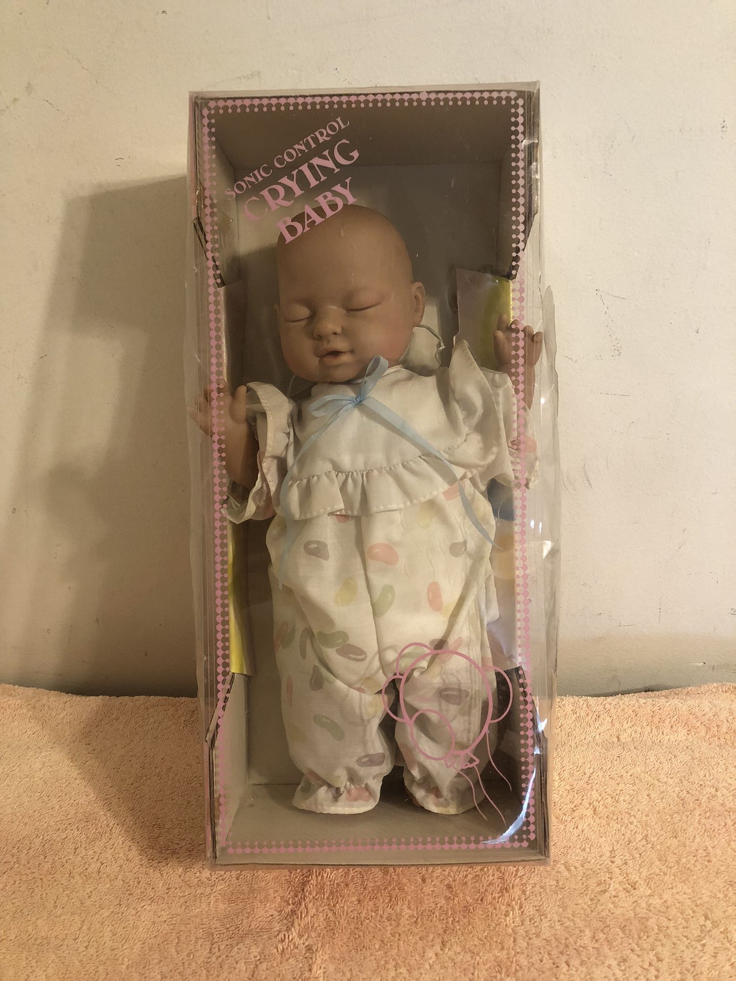 Fung Seng Sonic Control 14” Crying Baby #8012 Works In Box