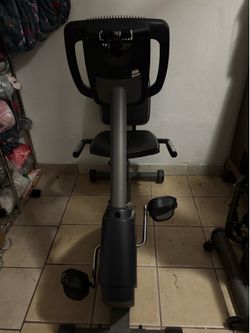 Gold’s Gym Stationary bike