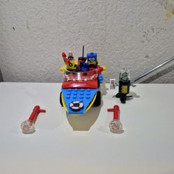 LEGO Heroic Heroes of the Deep 3815 SpongeBob Complete Set with Minifigures