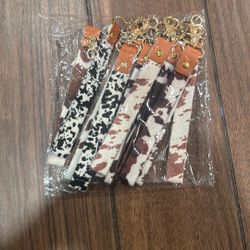 12 Pc Cowhide Western Themed Keychain Party Favors