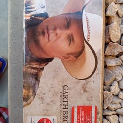 Garth Brooks 10 Disc Box Set (Original Seal)