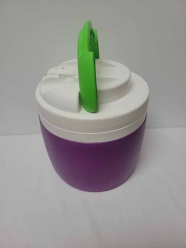 1 Gallon Igloo Cooler