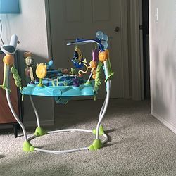Disney Nemo baby bouncer