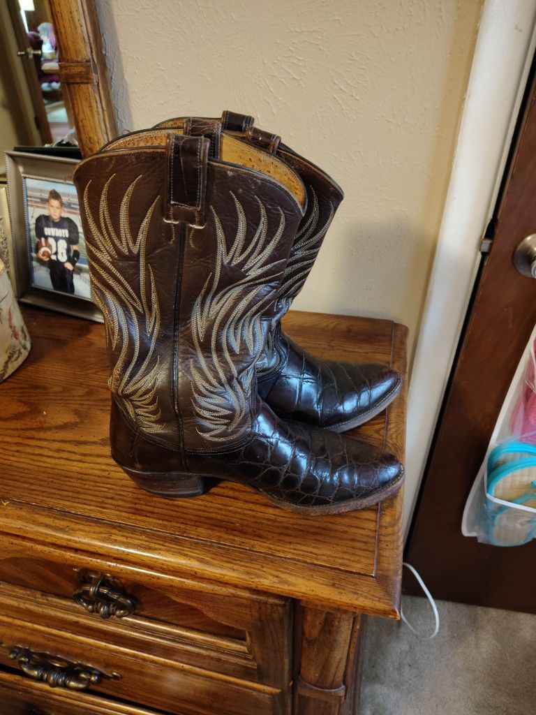 Mocona Vintage Boots