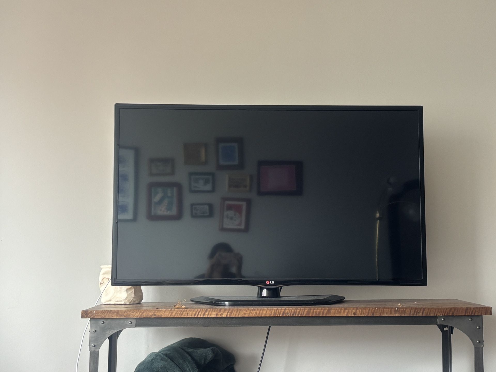47 in LG TV