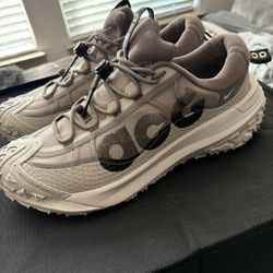 ACG Mountain Fly Low Gore-Tex - Size 10 Men’s 