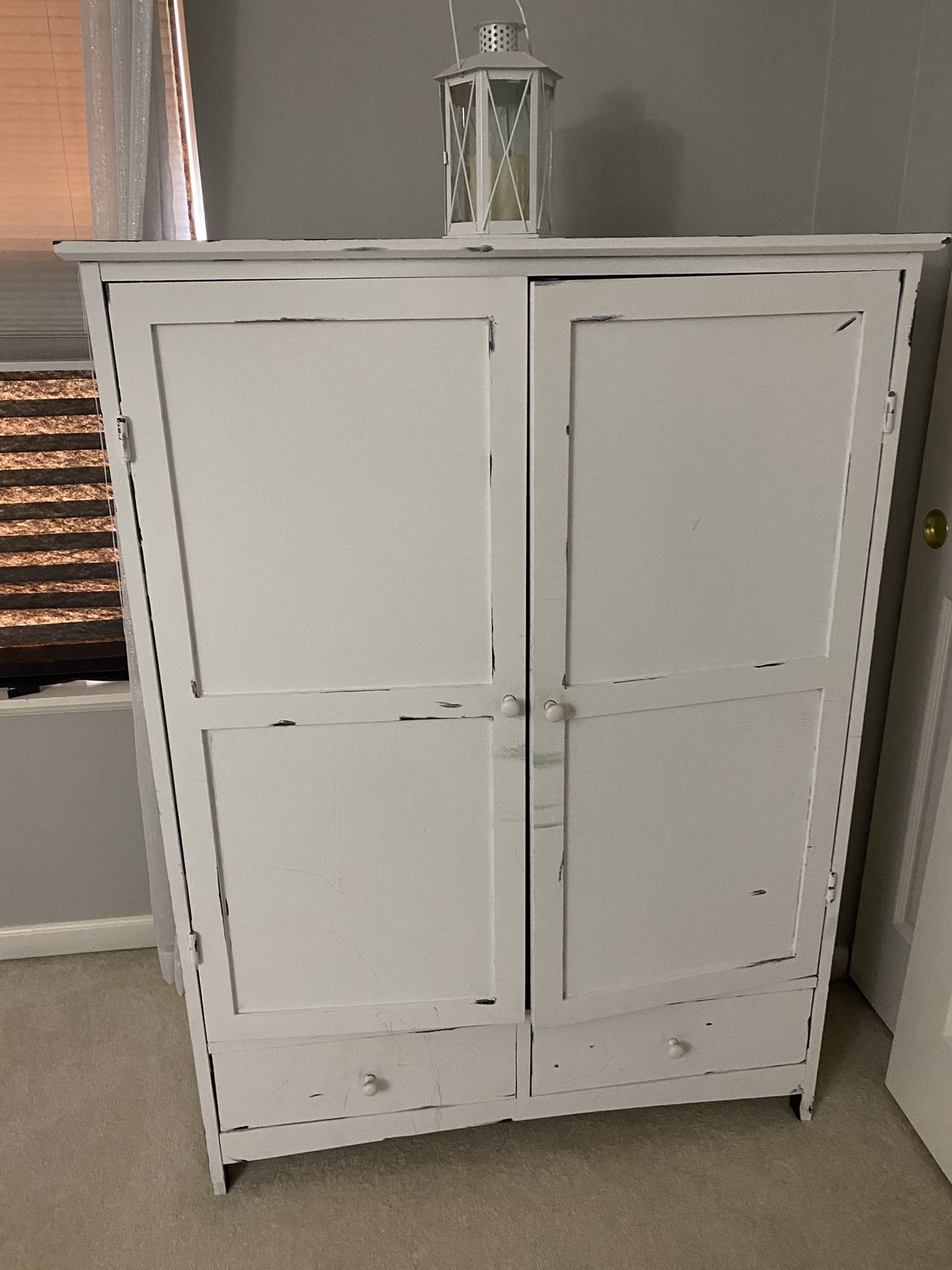 FREE Dresser/ Wood