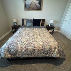 Bedroom Set - Queen Size
