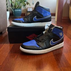 Air Jordan 1 Mid