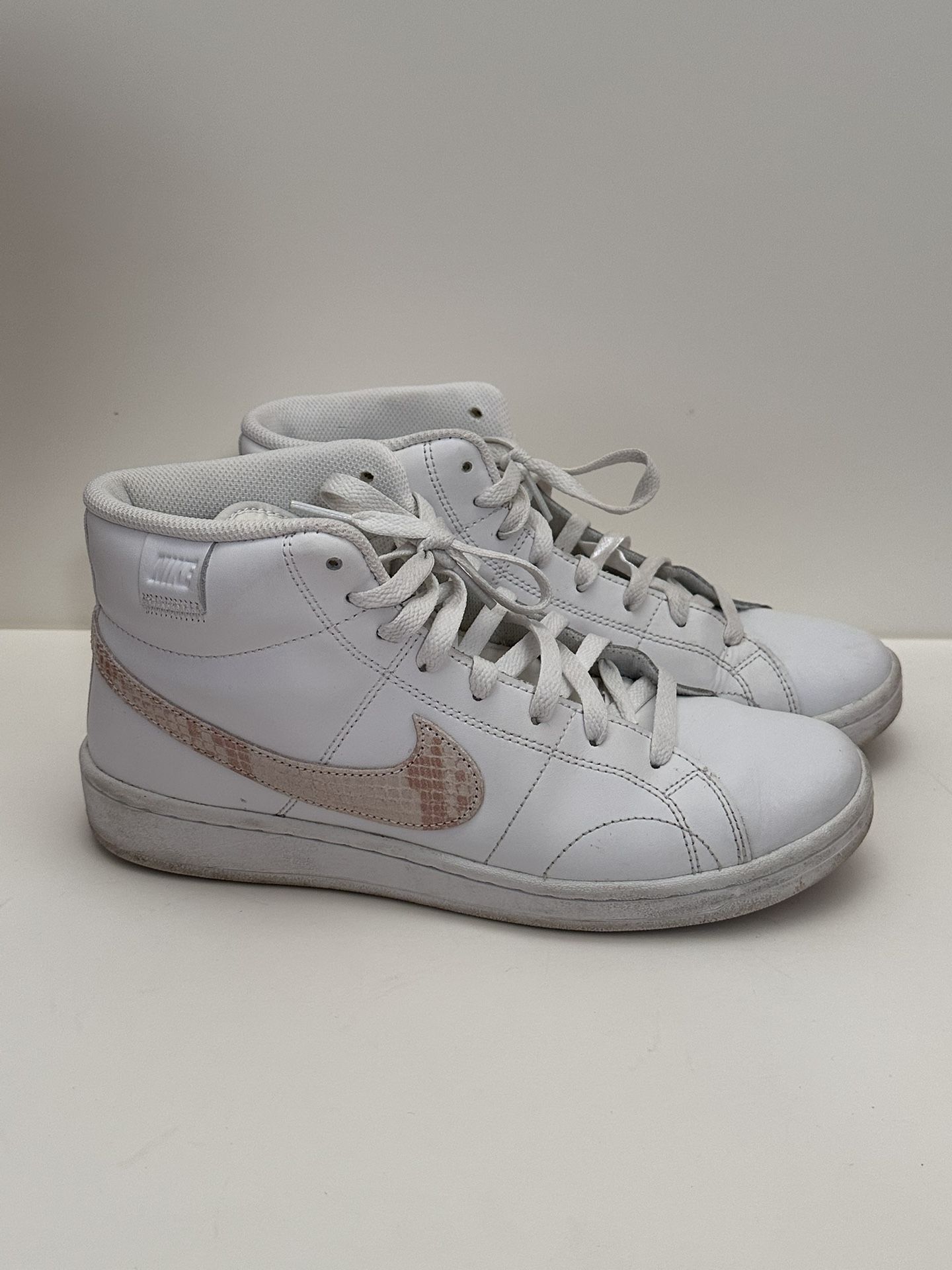 Nike Court Royale Women’s Shoes 9.5