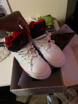 Jordan 5’s “Fire Red”