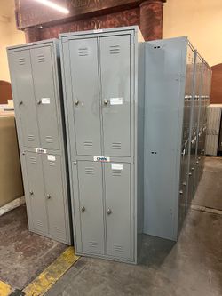 Warehouse or School gym Lockers    -can deliver-
