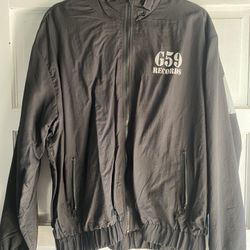 G59 Windbreaker