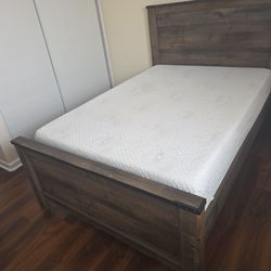 Full size bed and mattress