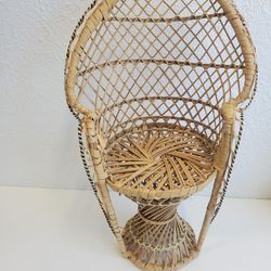 Tiny Peacock Chair For Plants/Dolls 