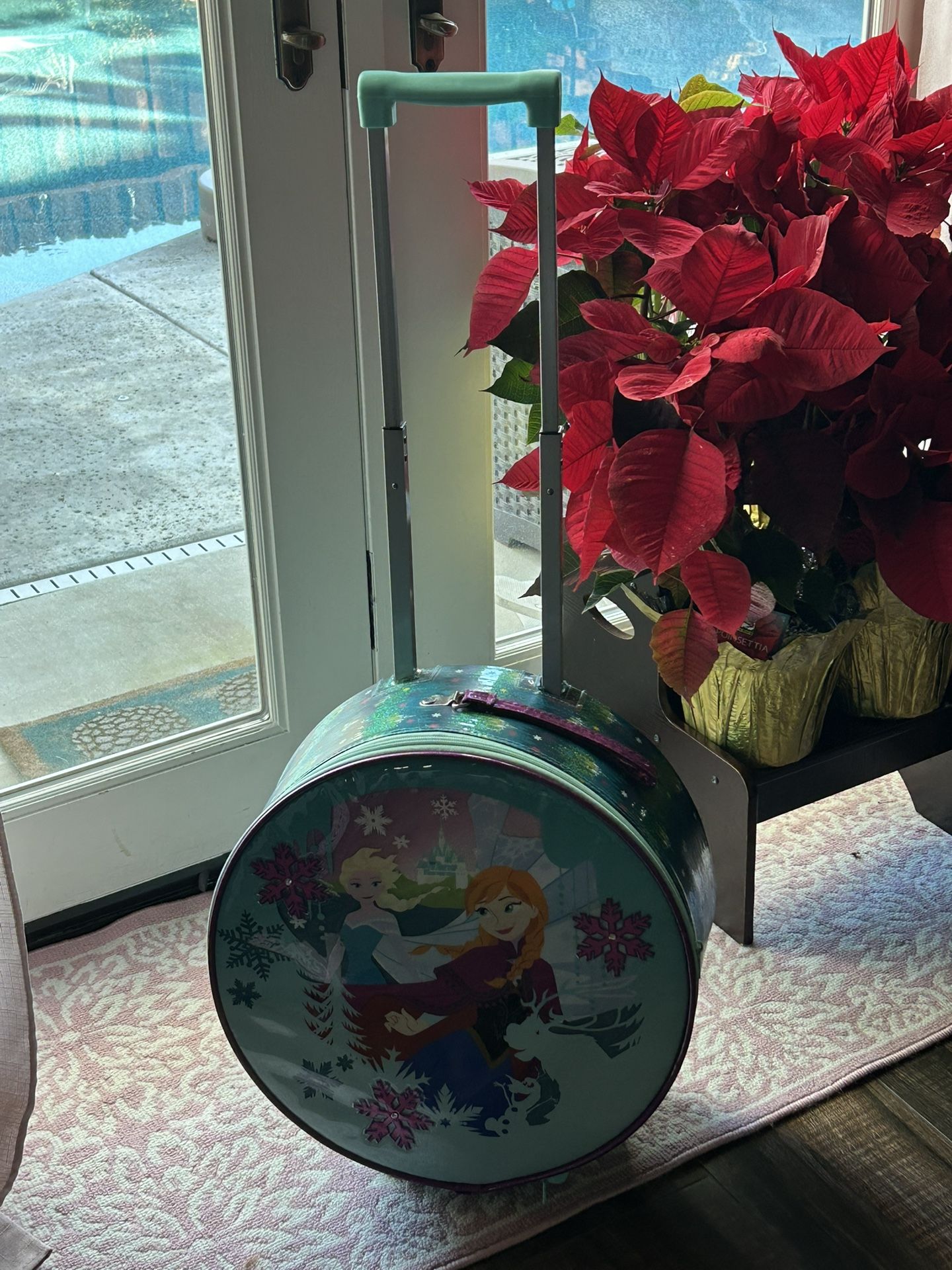 Anna And Elsa Rolling Luggage