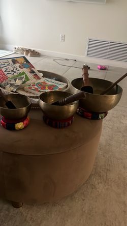 Handmade vibrational Tibetan bowls