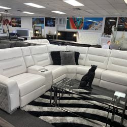 White PWR Reclining Sectional Couch For Sale ( Furniture Delivery) 