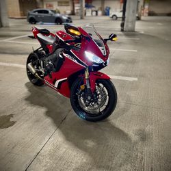 Cbr 1000rr - Cbr1000rr - 2018 - Honda - Sport Bike 