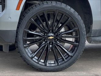24" CHEVY GMC ESCALADE RIMS TIRES WE OFFER 120 DAYS OPTION