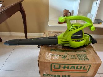 Greenworks electrical plug in hand held blower