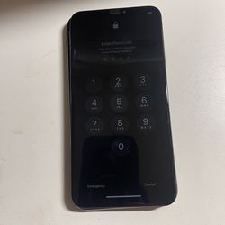iPhone XS Max locked and cracked in the rear for parts