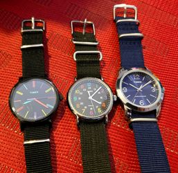 3 Timex quartz watches  (READ DESCRIPTION)